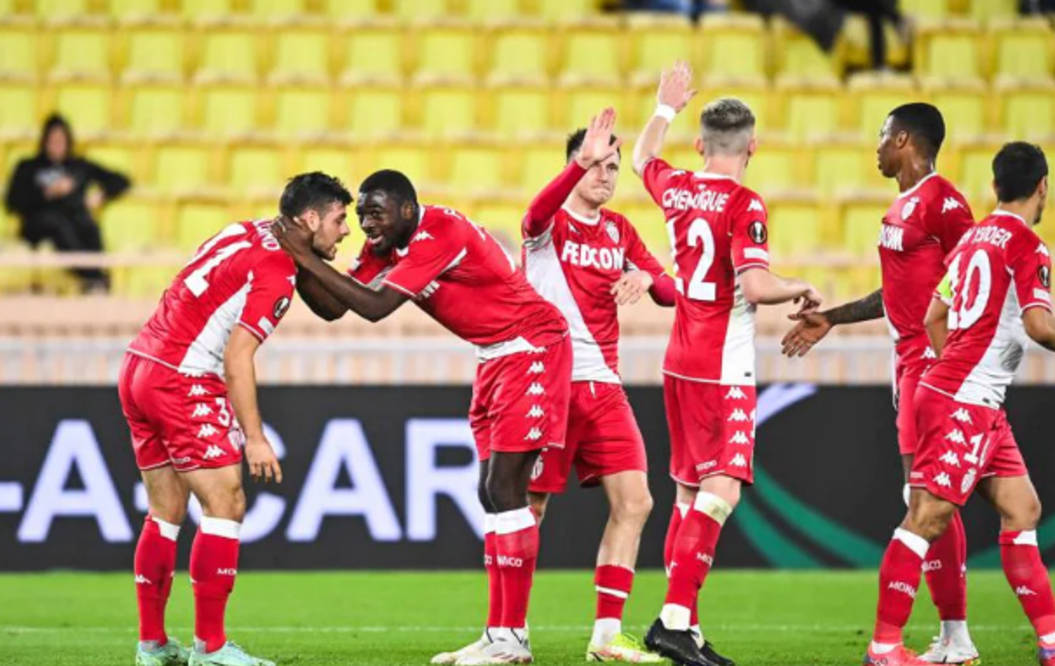 关于多特蒙德内部会议纪要流出——今夜绝杀压哨;欧联使命明确;赛程密集仍需轮换的信息-ayx